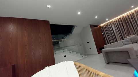 ehotlovea free recording from 2025-12-12 04:11:00