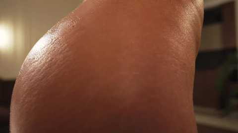 sunshine_______ free recording from 2025-12-13 18:09:00