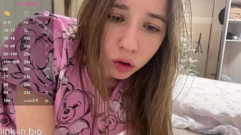 unarks free recording from 2025-12-15 00:49:00