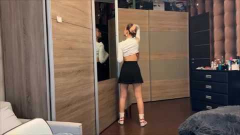 emi__ly free recording from 2025-12-17 17:48:00