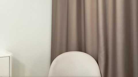 shy_schoolgirl_ free recording from 2025-12-21 18:44:00