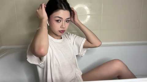 yourlittlesunrise_ free recording from 2025-12-22 08:00:00