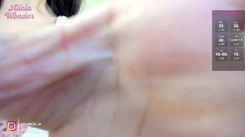 aliciawonder_ free recording from 2025-12-23 00:26:00