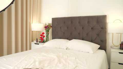 naughtysammx free recording from 2025-12-24 18:08:00