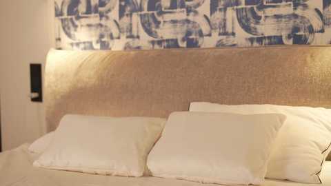 villanelle_l free recording from 2025-12-24 16:22:00