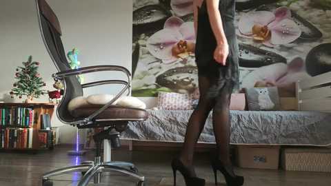 jennycutey free recording from 2025-12-25 05:20:00