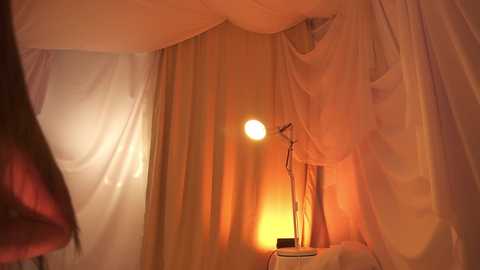 sunny_maria free recording from 2025-12-26 01:11:00