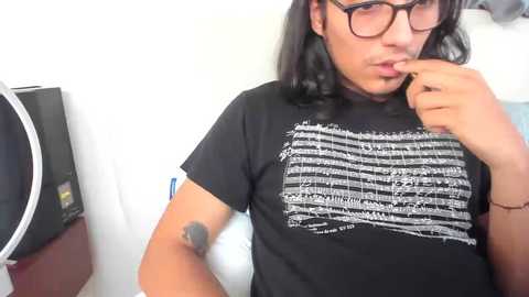 yiddikitti free recording from 2025-12-26 12:48:00