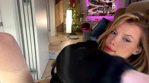 bitter_moon free recording from 2025-12-29 00:59:00