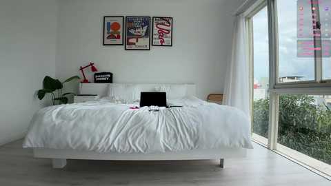 deva_alice free recording from 2025-12-30 06:48:00