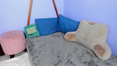 frank_sasha free recording from 2025-12-30 08:23:00