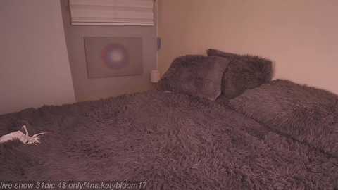 katybloom_ free recording from 2025-12-31 00:49:00