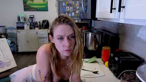 pr3ttyp1nkpussy free recording from 