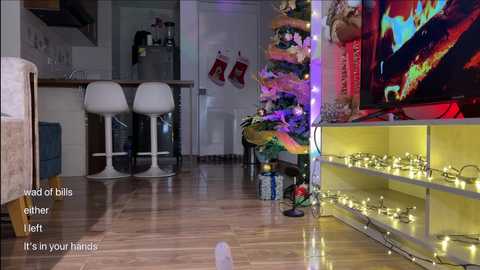 sweet_littleee free recording from 2026-01-06 01:03:00