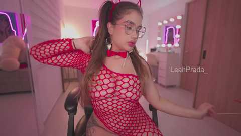 leahprada_ free recording from 