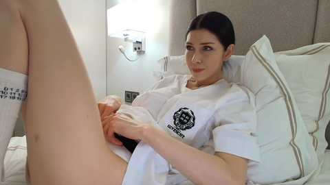 milla_bella free recording from 2026-01-14 22:35:00