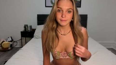 scarletterose_504259 free recording from 