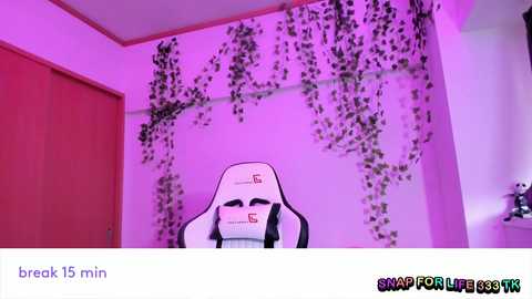 vivian_qwerty free recording from 2026-01-18 06:21:00