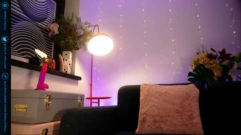 littlee33 free recording from 2026-01-21 22:08:00