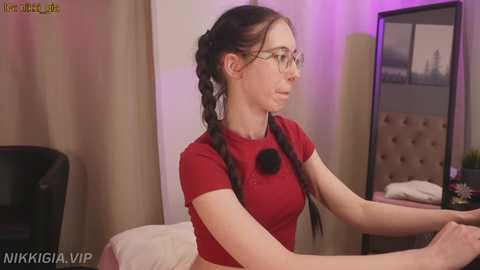 girl_i_am free recording from 2026-01-28 00:02:00