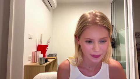 laraineprada free recording from 