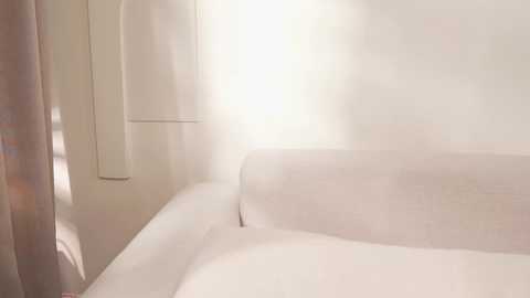 villanelle_l free recording from 2026-01-28 04:35:00