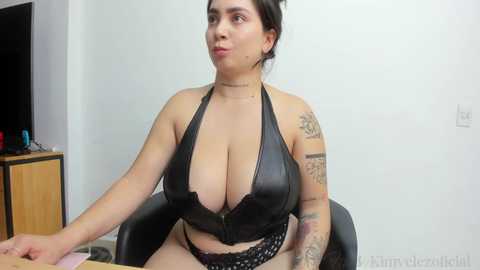 kim_velez free recording from 
