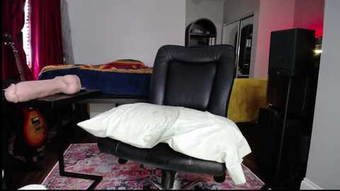 holenextdoor free recording from 