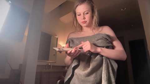 lunarose17 free recording from 