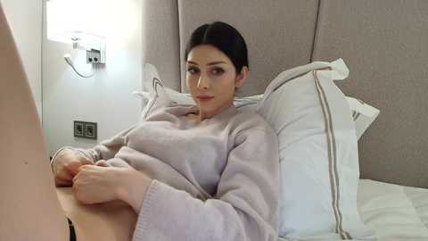 milla_bella free recording from 2026-02-12 21:33:00