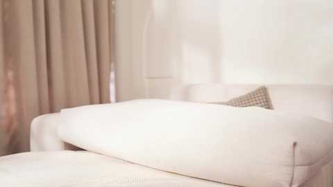 villanelle_l free recording from 