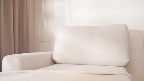 villanelle_l free recording from 