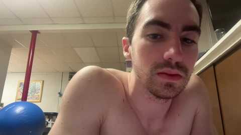 shirtlesshunk15 free recording from 